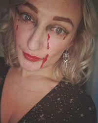 Fiona Female Vocalist hull