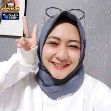 Mentahan atau polosan quotes keren cewek cantik anak sma. 34 Ide Background Quotes Wanita Gaya Hijab Wanita Cantik