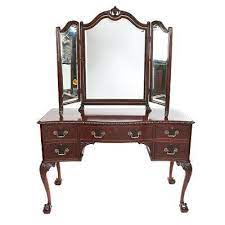 With an antiqued handle on the main drawer and crystal effect handles on the. Antique Vintage Dressing Tables For Sale Loveantiques Com