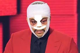 Caitlin white facebook twitterpop music coming to you live from downtown los angeles, for the 2020 ama's the weeknd was sporting an entire face bandage during his performance of two. Tampil Di Ama 2020 Wajah The Weeknd Dibalut Perban Kenapa