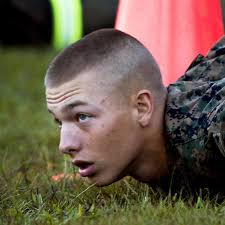 Coupes De Cheveux Militaires Cheveux Masculins Coupe Cheveux Homme Coupe De Cheveux Cheveux Masculins