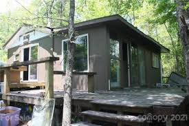 We have some amazing portable cabins for sale from our internationally acclaimed transpack product range. Cabins For Sale In Asheville Nc Cabins In The Blue Ridge Mountains