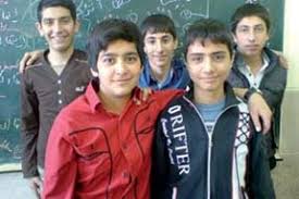 Image result for ‫مشکلات دوست یابی در کودکان‬‎