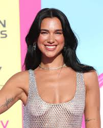 Dua Lipa Flashes Stunning Ring After Her Alleged Engagement To Boyfriend  Callum Turner