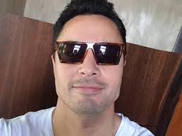 Derek Ramsay S Friends Fans Rave About His New Look