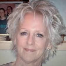 Sheena Bradshaw's Instagram, Twitter & Facebook