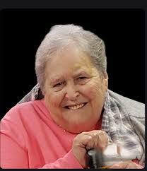 Doris Ruby's Instagram, Twitter & Facebook