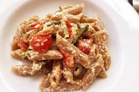 La pasta più gustosa, quella che dà più soddisfazione a chi opera in cucina, è la pasta integrale fresca fatta in casa col metodo della classica sfoglia, fatta al momento o qualche ora. Pasta Integrale Con Ricotta Asparagi E Pomodorini Ricette Al Volo