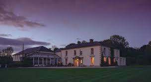 English country house, a large house or mansion in the english countryside. Castle Grove Country House Hotel Letterkenny Promo Terbaru 2020 Rp 2392096 Foto Hd Ulasan