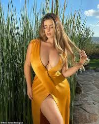 Demi is of english and colombian descent. Demi Rose Puts On Eye Popping Display In A Plunging Yellow Dress Complete With Dramatic Side Split Ali2day