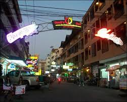 Be it bars, gogo bars, shops, restaurants or hotels all are available in. Soi Lk Metro Bars And Gogo Bars In Pattaya