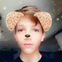 Jesse York's Instagram, Twitter & Facebook