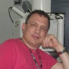 Does anybody use for transmission Kikuchi diffraction (TKD) in SEM a screen  which is placed below the sample?