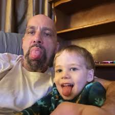 Anyone know what bike this is and is it worth fixing?