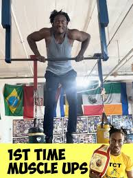 1st time doing muscle ups! I'm trying to get #strongfor my sport of #boxer  #boxing#fitnessjourney#fitnessmotivation#fittok#boxinggym