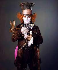 Mañana es el gran dia!!!!!♥. Pin By Rinette Goletto On Wonderfully Alice Johnny Depp Mad Hatter Tim Burton Mad Hatter Alice In Wonderland Costume