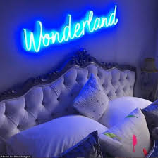 Alice in wonderland bedroom decor photos and pictures collection that posted here was carefully selected and uploaded by admin. Inside Denise Van Outen S North London Home Complete With A Alice In Wonderland Themed Bedroom Daily Mail Online