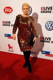 Bürgerlich maite star raimond) ist eine irische sängerin, schauspielerin und autorin. 120 The Kelly Family Ideas The Kelly Family Kelly Family