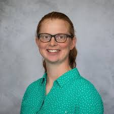 Alexis Totten's Instagram, Twitter & Facebook