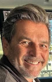 And now, my dear four wonderful smiles, Bernd W, for you and only for you,  for being here, for having time to visit him