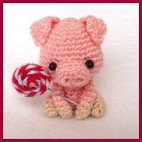 Mini Cerdito Amigurumi Con Piruleta Ganchillo Amigurumi Munecos De Ganchillo Amigurumi Patrones Gratis