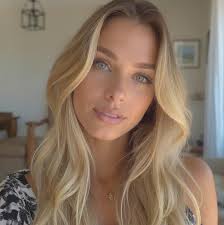 Would you ever date me? I know I'm average but I like you