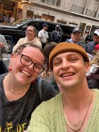 Can someone grab an extra playbill from The Outsiders 2pm show?