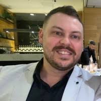 70+ Profile mit dem Suchbegriff „Ballinger“