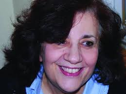 Μελαγχολία είναι η αξόδευτη αγάπη… αν στέρηση είναι να μην έχεις αυτό που επιθυμείς. H Marw Bamboynakh Synomilei Me Th Boyla Papatsiflikiwth Tobiblio Net