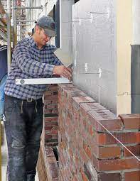 Lammers dämmtechnik hat 30 jahre erfahrung mit kerndämmung, hohlschichtisolierung und zellulosedämmung. Fassade Dammen 3 Systeme Im Vergleich Mein Eigenheim