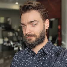 Doyle Barber's Instagram, Twitter & Facebook