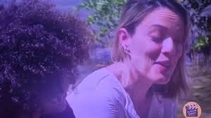 Hola hoy sábado no repiten la novela de ayer viernes. Saludos