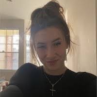 Andrea Maher's Instagram, Twitter & Facebook