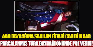 Fetö'nün mi̇t tir'ları kumpasında hapis cezasına çarptırılan firari can dündar, terör devleti abd'nin bayrağına sarılma gerekçesini açıkladı. Abd Bayragina Sarilip Yatan Can Dundar Parcalanmis Turk Bayragi Onunde Poz Verdi
