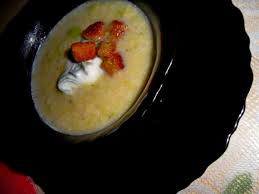 Von den gewürzen her sind heiko und daniela relativ offen geblieben und ich habe experimentiert, was zu dem touch bergamotte passen könnte. Lauch Mais Suppe Mit Popcorn Bastian Bielendorfer Rezept Kochbar De