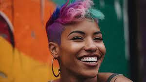 Esther Bonsu's Instagram, Twitter & Facebook