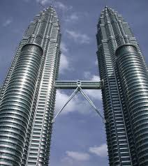 Ten Tallest Buildings In The World Famous Buildings Building Beautiful Buildings