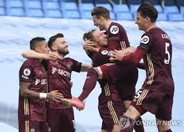11월 24일 프리미어리그 맨시티 vs 첼시 축구 중계 분석 맨체스터 시티는 첼시와 레스터에 1점 뒤진 리버풀. 10ëª…ì´ ì‹¸ìš´ ë¦¬ì¦ˆ ìŠˆíŒ… 2ë°©ìœ¼ë¡œ ë§¨ì‹œí‹° 2 1 ê²©íŒŒ ì—°í•©ë‰´ìŠ¤