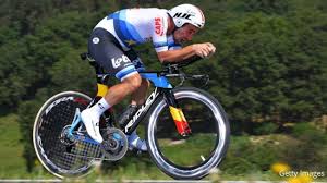We think it's time, with 3 weeks to go, to take a deep dive into victor's bike and his base bar will only be used in the first 15 seconds of his hour record attempt. Victor Campenaerts To Challenge Wiggins Hour Record Flobikes