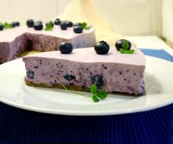 Sweet and lemony, with a delicate crumb, this cake tastes like summer. Blueberry Cheesecake Frozen Or Chilled 7 Steps With Pictures Instructables
