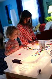 How To Make A Heart Suncatcher With Mosaic Tiles Diy Light Table Light Table Activities For Kids