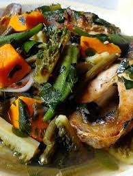 Bulanglang With Fried Bangus Pinakbet Malunggay Recipe Vegetable Recipes