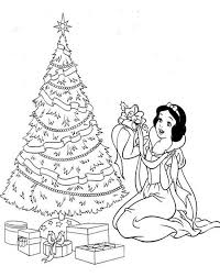 Disney christmas snow white princess ornament. Snow White Christmas Coloring Pages Coloring And Drawing