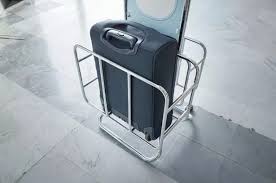 Is The 'Never Touch Anyone'S Luggage' On Airplane Story Real? | Snopes.Com