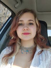 Queer graduate student seeking roommates in Fort Collins, CO