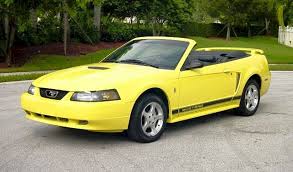Black And Yellow Mustang Gt Zinc Yellow 2002 Mustang Convertible Mustang Convertible Yellow Mustang Mustang