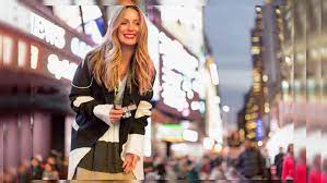 Easy checkout from the official store. Claudia Bahamon De Arquitecta Quot Desgrenada Quot A Top Model Por Accidente Canal Rcn Noticias De Entretenimiento Superlike