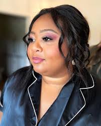 Donna Spera's Instagram, Twitter & Facebook