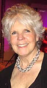 Thelma Bloom's Instagram, Twitter & Facebook