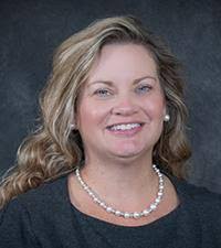 Jennifer Deaton's Instagram, Twitter & Facebook